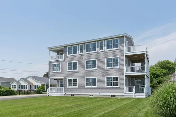 $1,995,000 | 42 Rachel Carson Lane, Wells, ME 04090
