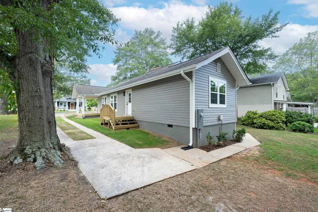 $479,000 | 309 Beechwood Avenue, Greenville, SC 29607