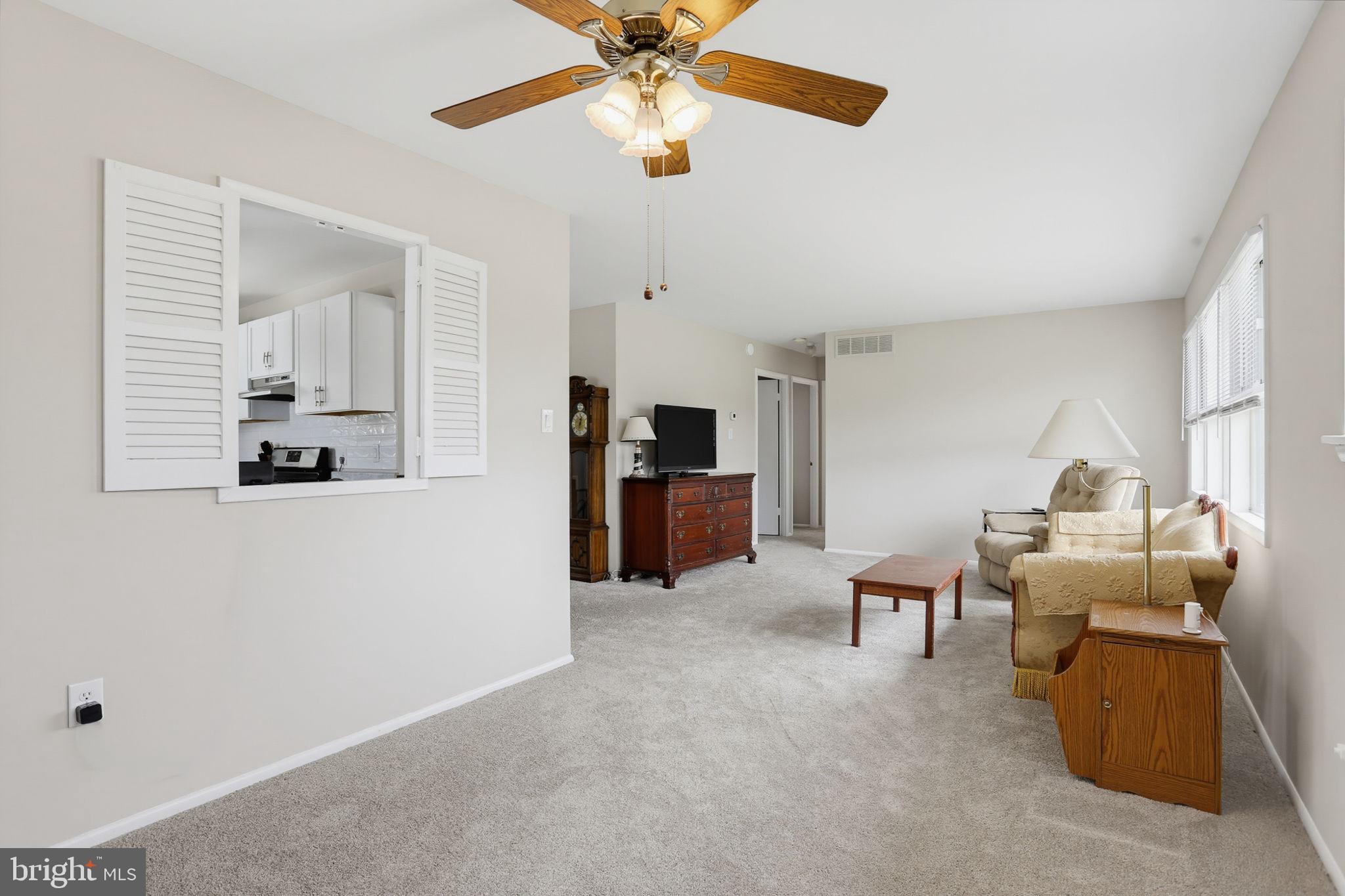 218 Timber Grove Road Reisterstown, MD 21136 - Photo 6 of 38