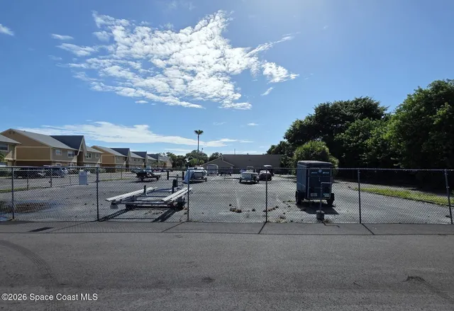 $1,350 | 148 Berkshire Lane, Unit 148, Melbourne, FL 32935