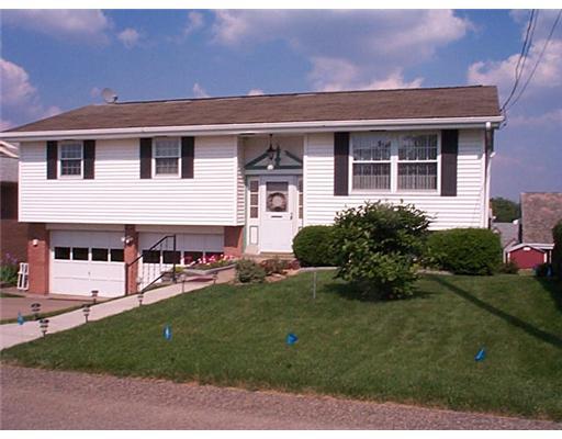 436 Elizabeth Avenue McKees Rocks, PA 15136 - Photo 1 of 15 Exterior Front.