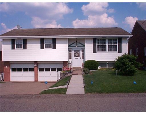 436 Elizabeth Avenue McKees Rocks, PA 15136 - Photo 2 of 15 Exterior Front.