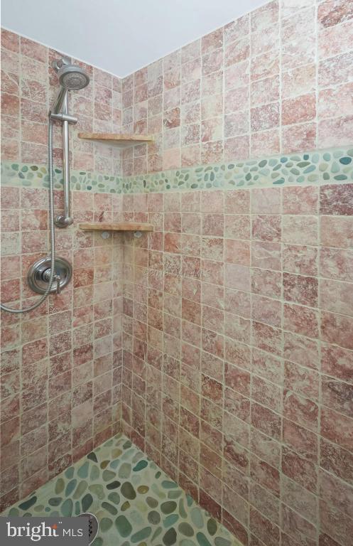 3 East 145th Street, Unit 303 Ocean City, MD 21842 - Photo 17 of 32