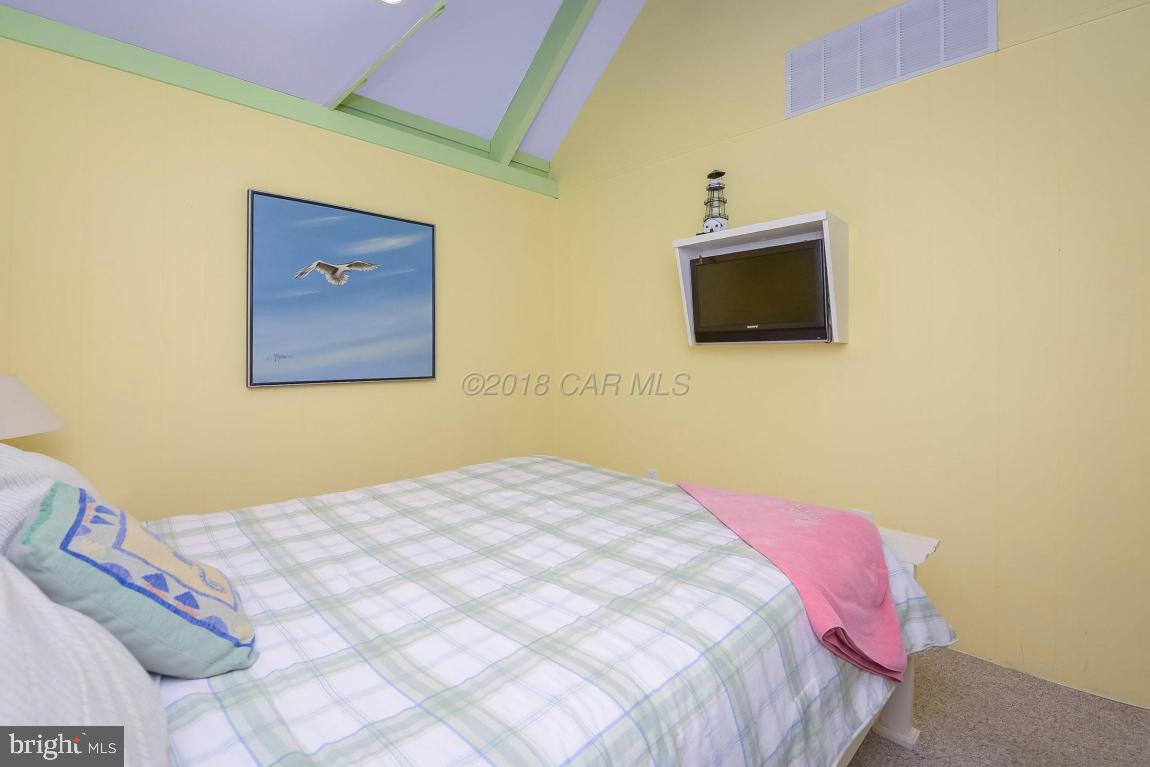 3 East 145th Street, Unit 303 Ocean City, MD 21842 - Photo 20 of 32