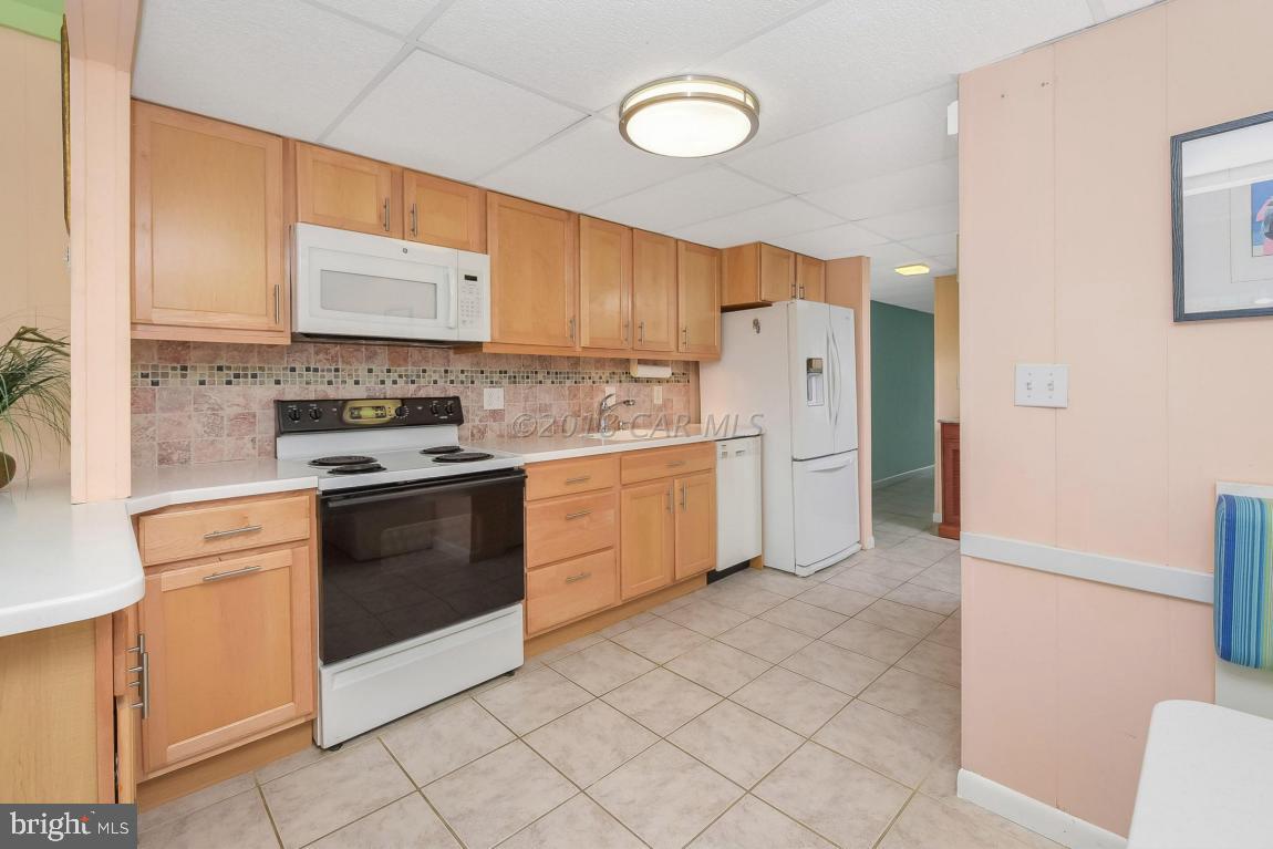 3 East 145th Street, Unit 303 Ocean City, MD 21842 - Photo 7 of 32