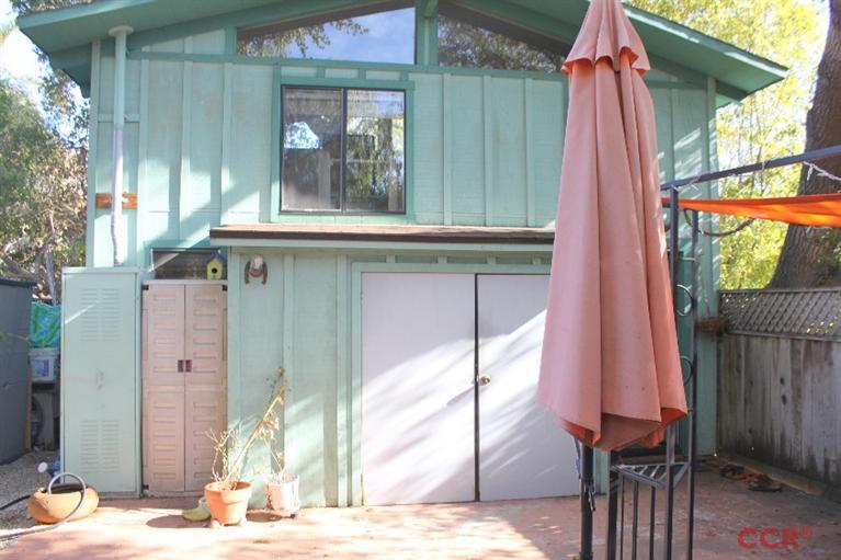 77 Depot Road Montecito, CA 93108 - Photo 13 of 14 a view of a balcony with a potted plants