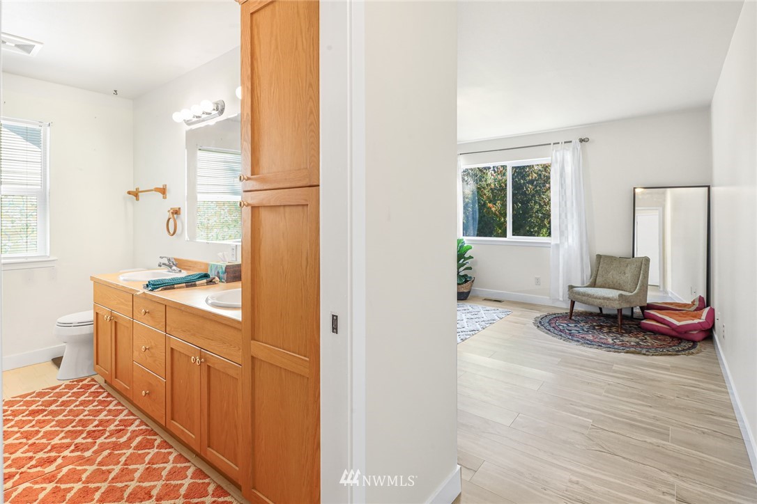 2458 Yew Street Road Bellingham, WA 98229 - Photo 26 of 33 Gallery Image 26