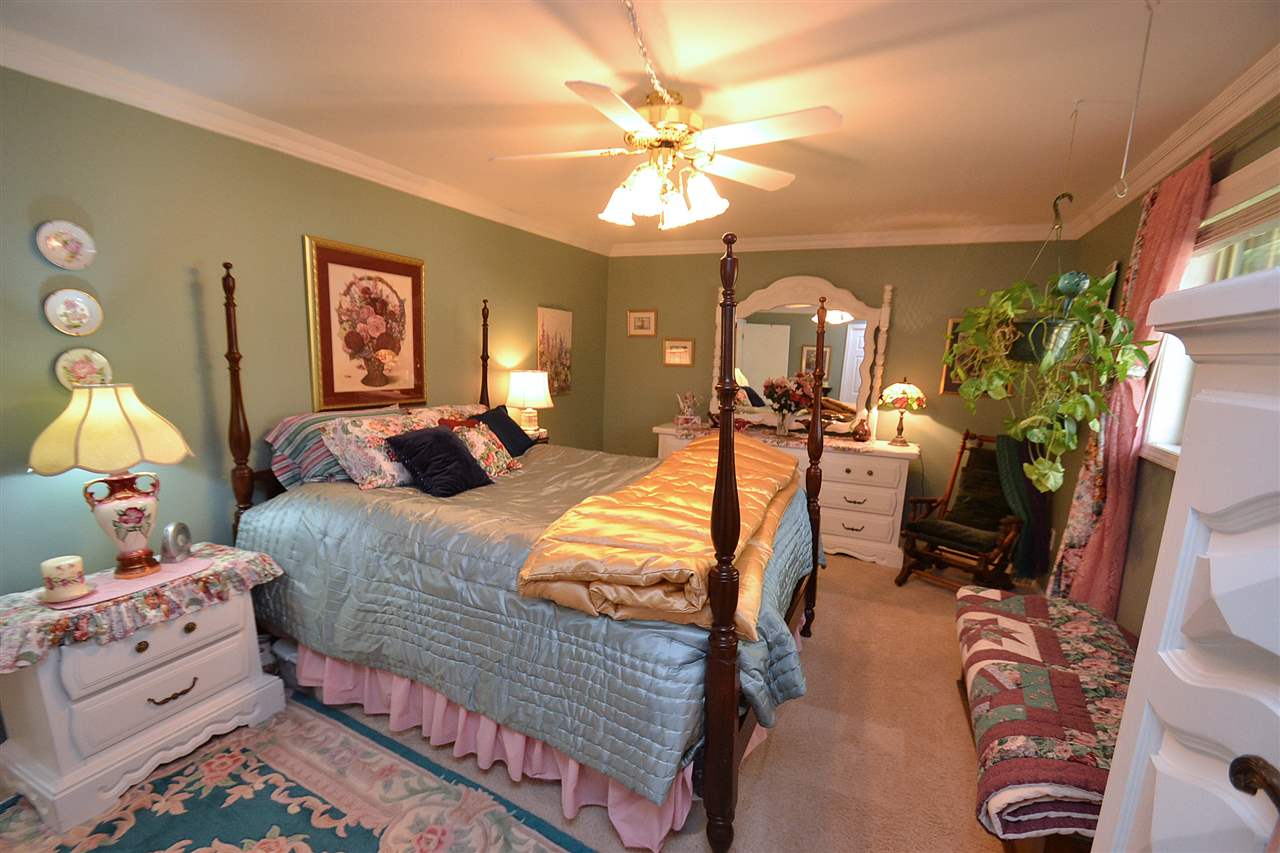 4515 South Bowdish Road Spokane, WA 99206 - Photo 14 of 20