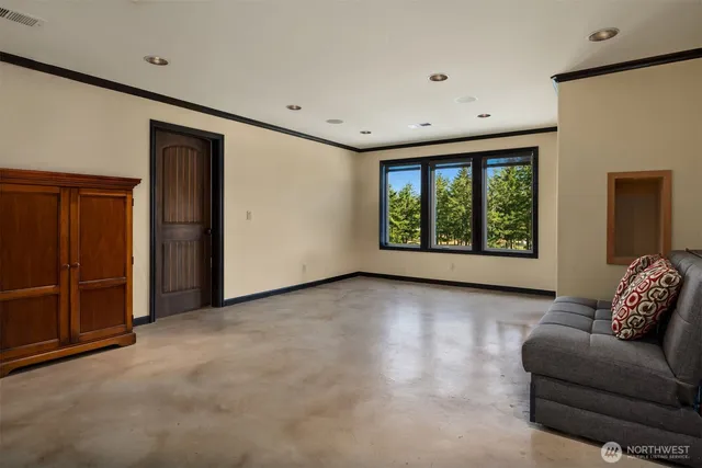 $7,500,000 | Undisclosed Address, Roy, WA 98580