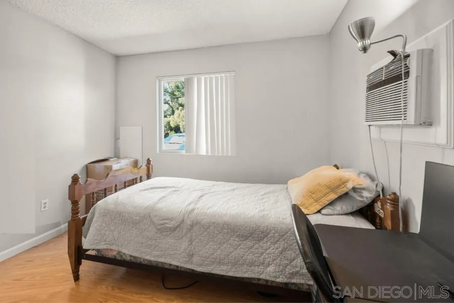 12841 Oak Knoll Road Poway, CA 92064 - Photo 14 of 22 Gallery Image 14