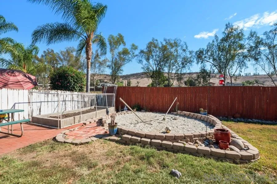 12841 Oak Knoll Road Poway, CA 92064 - Photo 20 of 22 Gallery Image 20