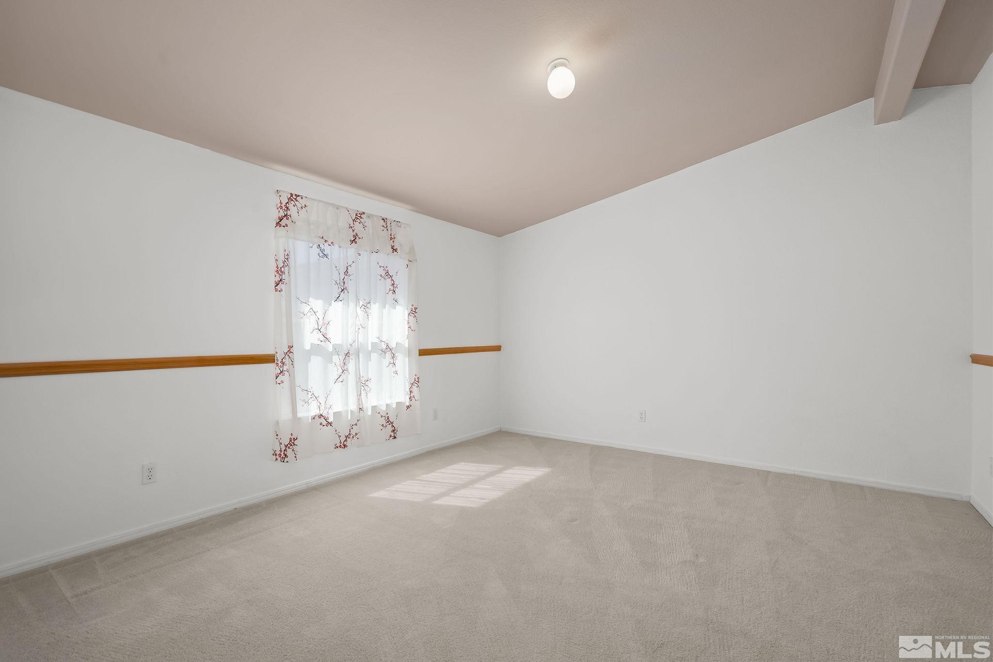 7561 Diamond Pointe Way Reno, NV 89506 - Photo 14 of 36 Photo 14