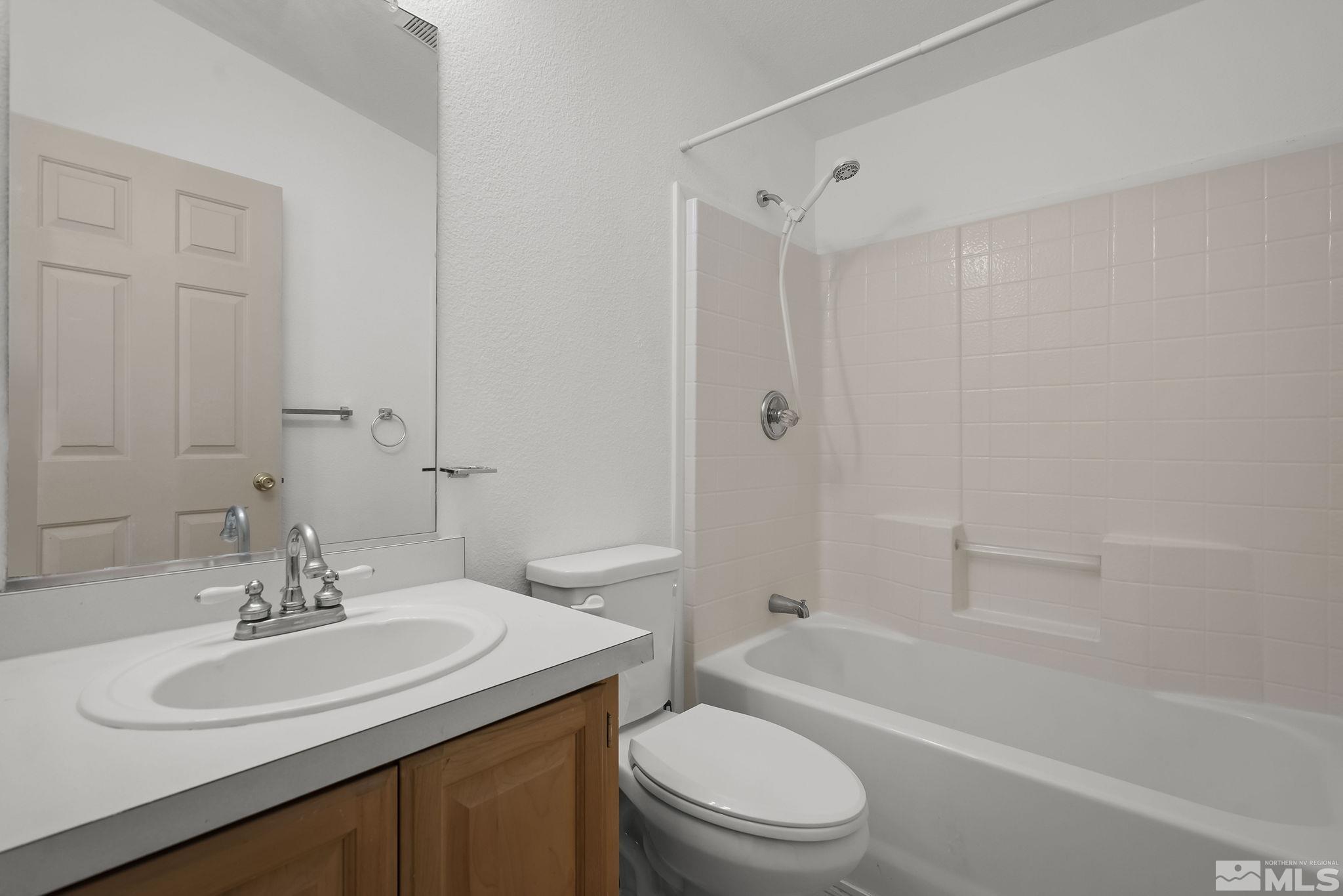 7561 Diamond Pointe Way Reno, NV 89506 - Photo 19 of 36 Photo 19