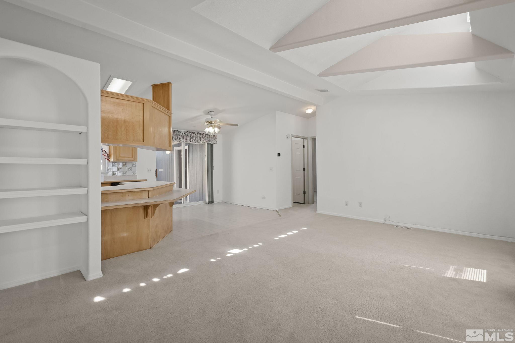 7561 Diamond Pointe Way Reno, NV 89506 - Photo 7 of 36 Photo 7