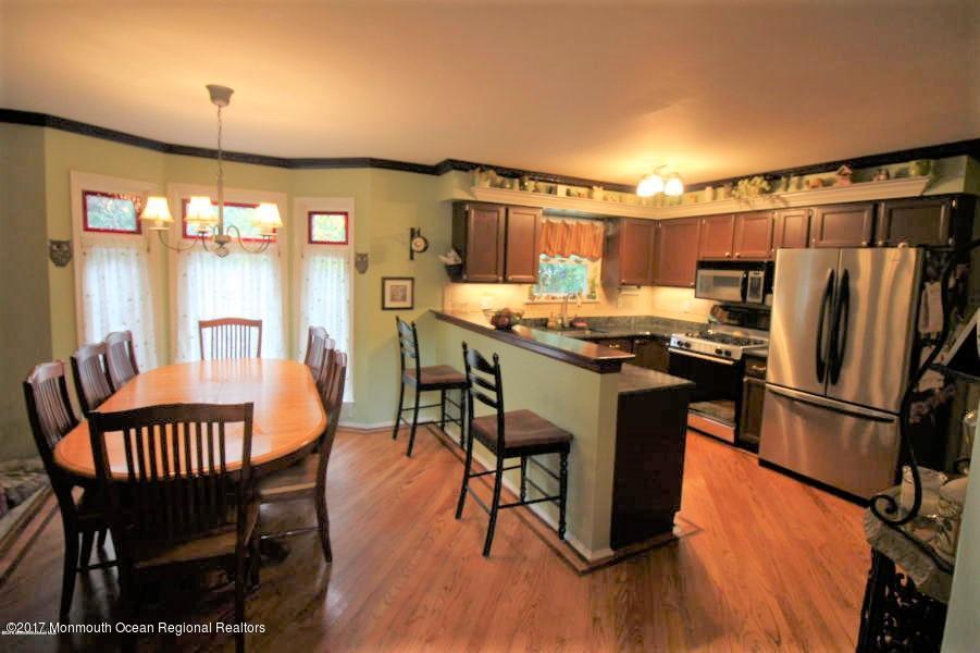 10 Sweet Gum Road Howell, NJ 07731 - Photo 4 of 20 20161008192152865264000000-o