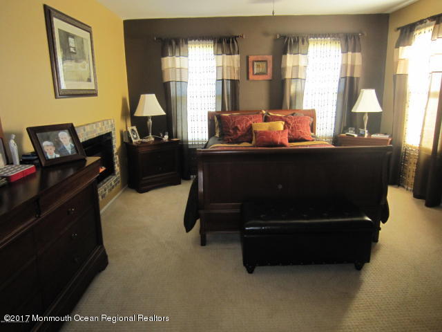 10 Sweet Gum Road Howell, NJ 07731 - Photo 9 of 20 20161007182024357778000000-o
