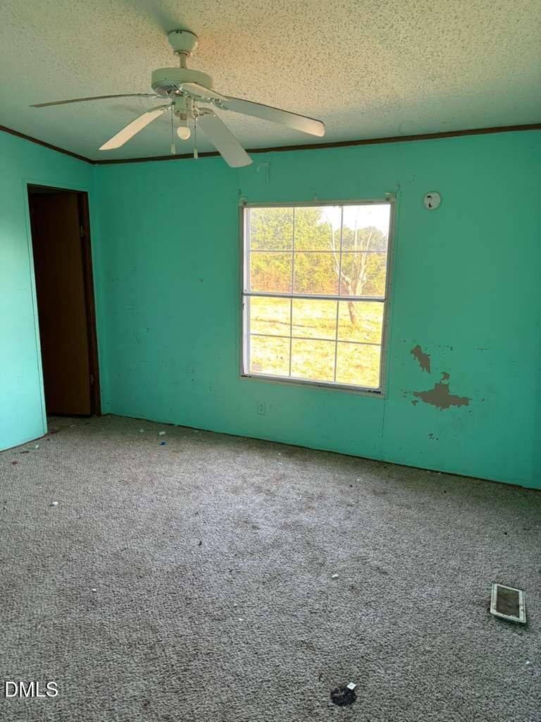 567 Miller Road Benson, NC 27504 - Photo 6 of 8 WhatsApp Image 2026-04-23 at 14.25.29 (5