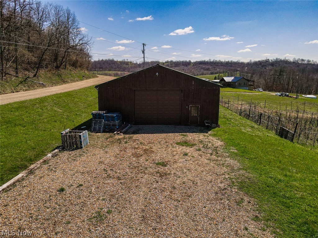6880 Shaver Road Blue Rock, OH 43720 - Photo 5 of 36
