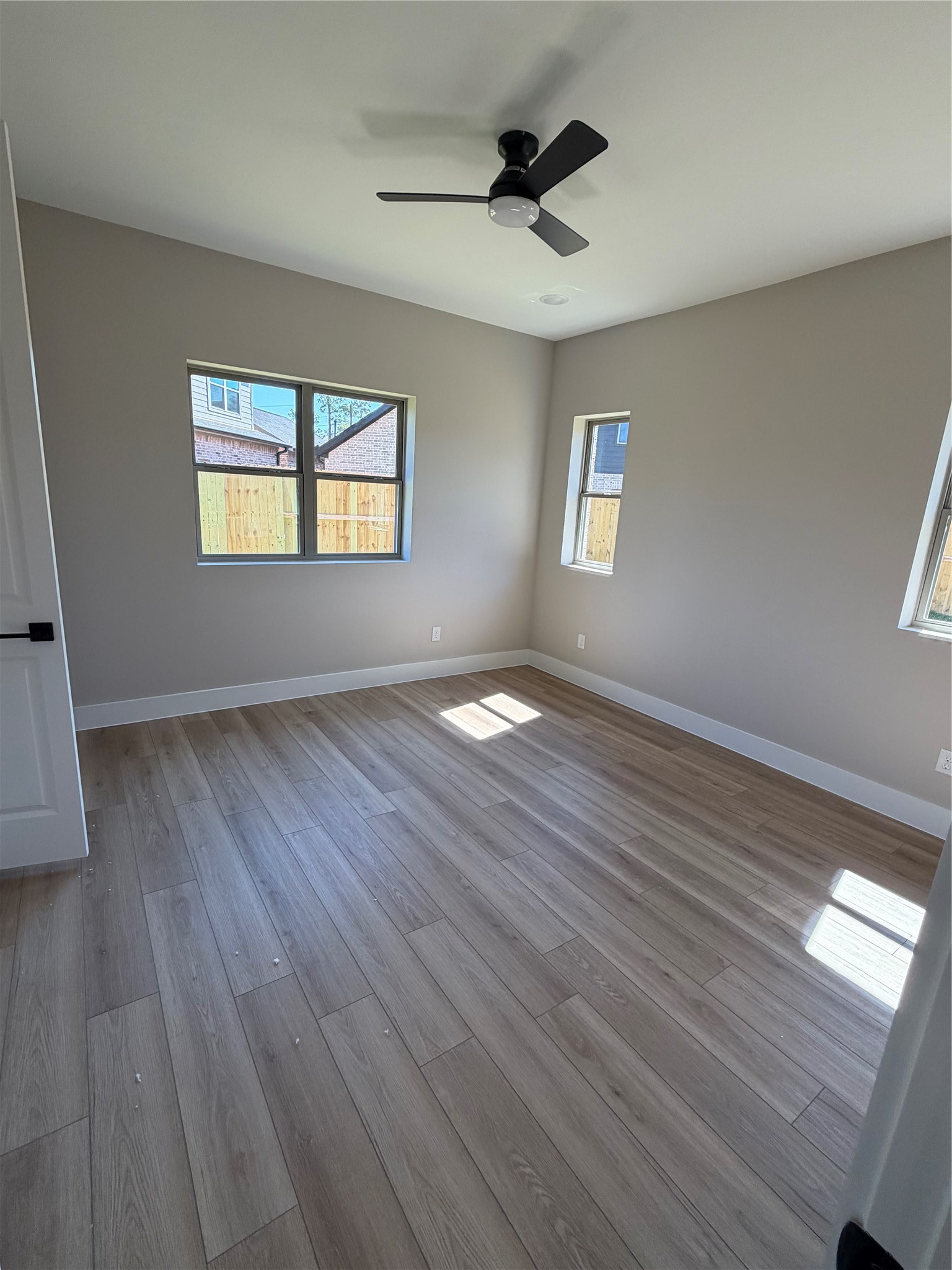 2611 Liguria Lane Spring, TX 77388 - Photo 13 of 25 Gallery Image 13