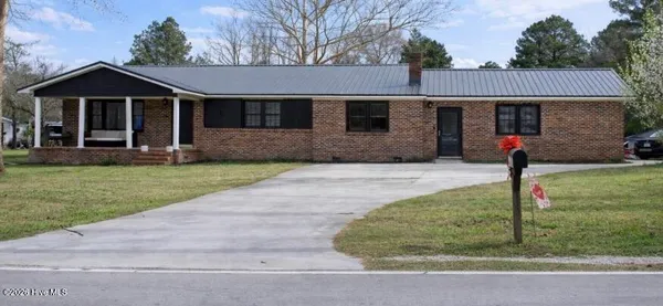 $295,000 | 6253 Livingston Chapel Road, Delco, NC 28436