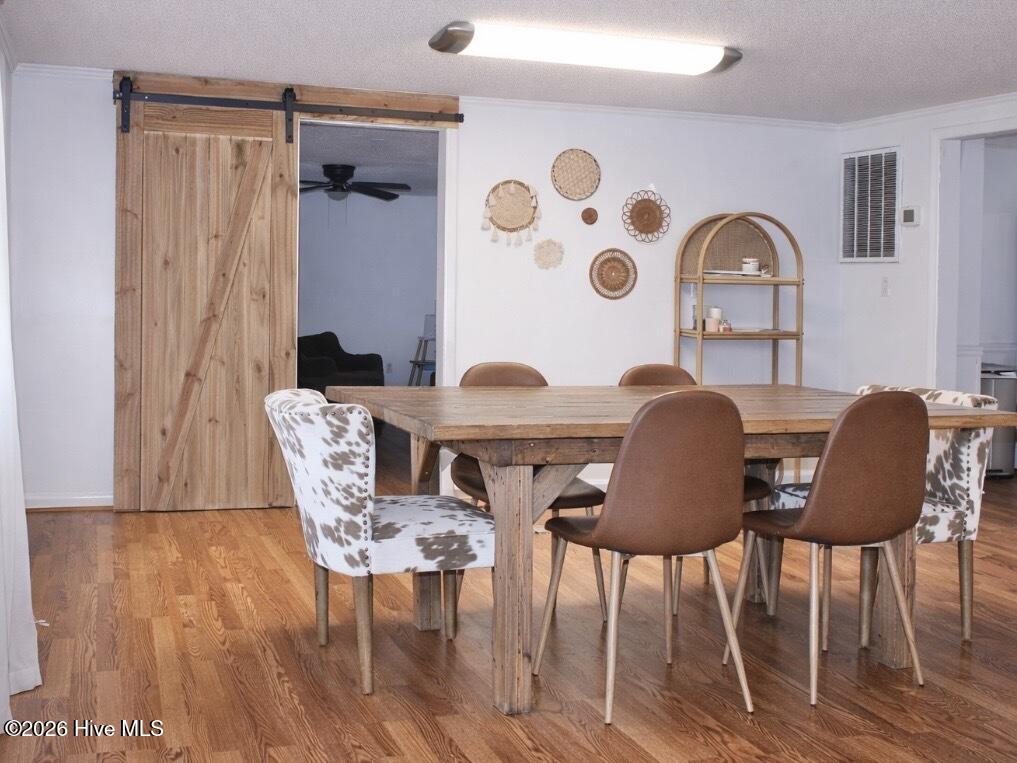 6253 Livingston Chapel Road Delco, NC 28436 - Photo 12 of 26 Dining area
