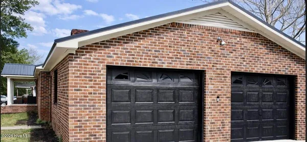 $295,000 | 6253 Livingston Chapel Road, Delco, NC 28436