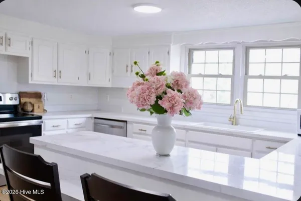 $295,000 | 6253 Livingston Chapel Road, Delco, NC 28436