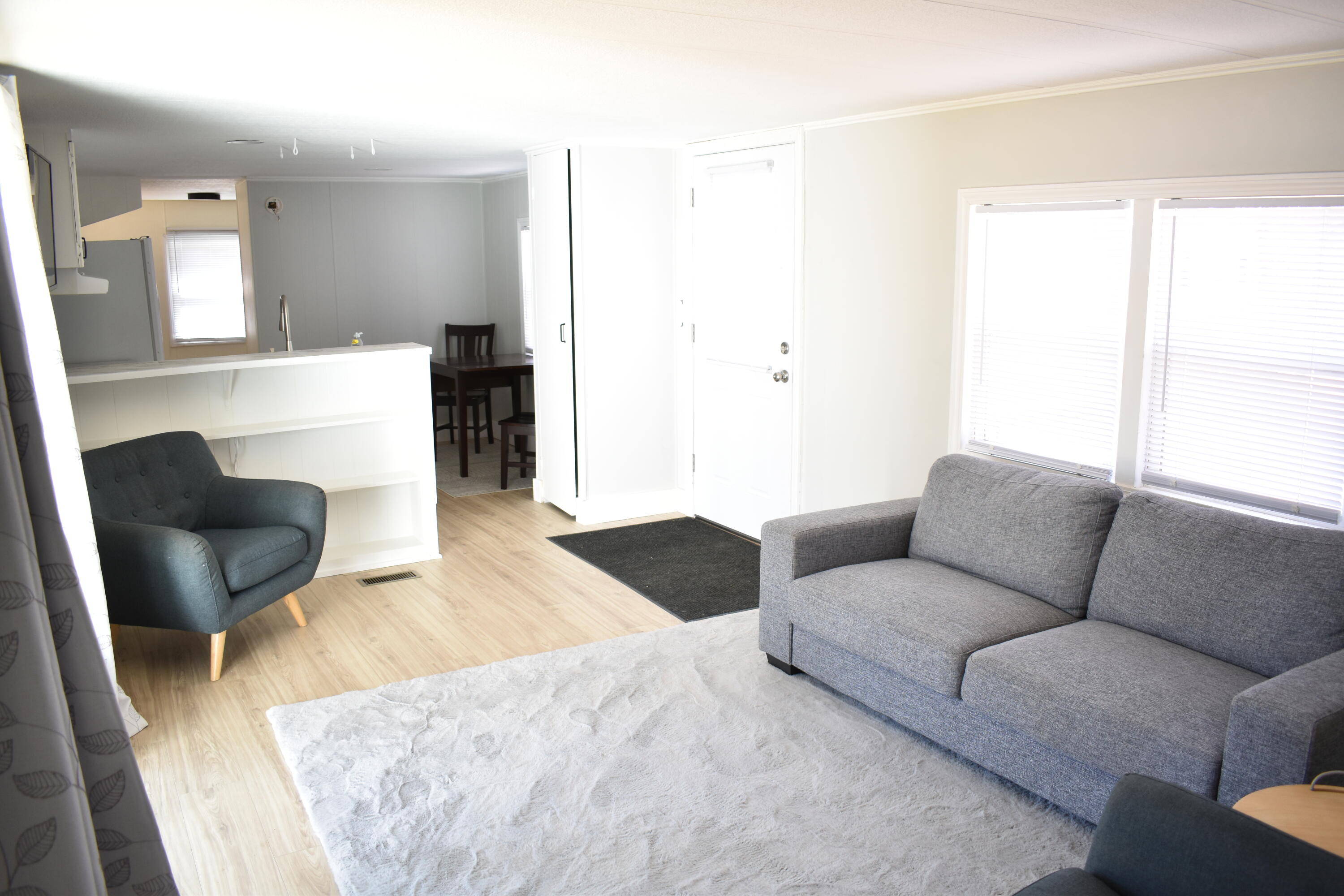 23 Lamplighter Road Windham, ME 04062 - Photo 3 of 10 DSC_0094