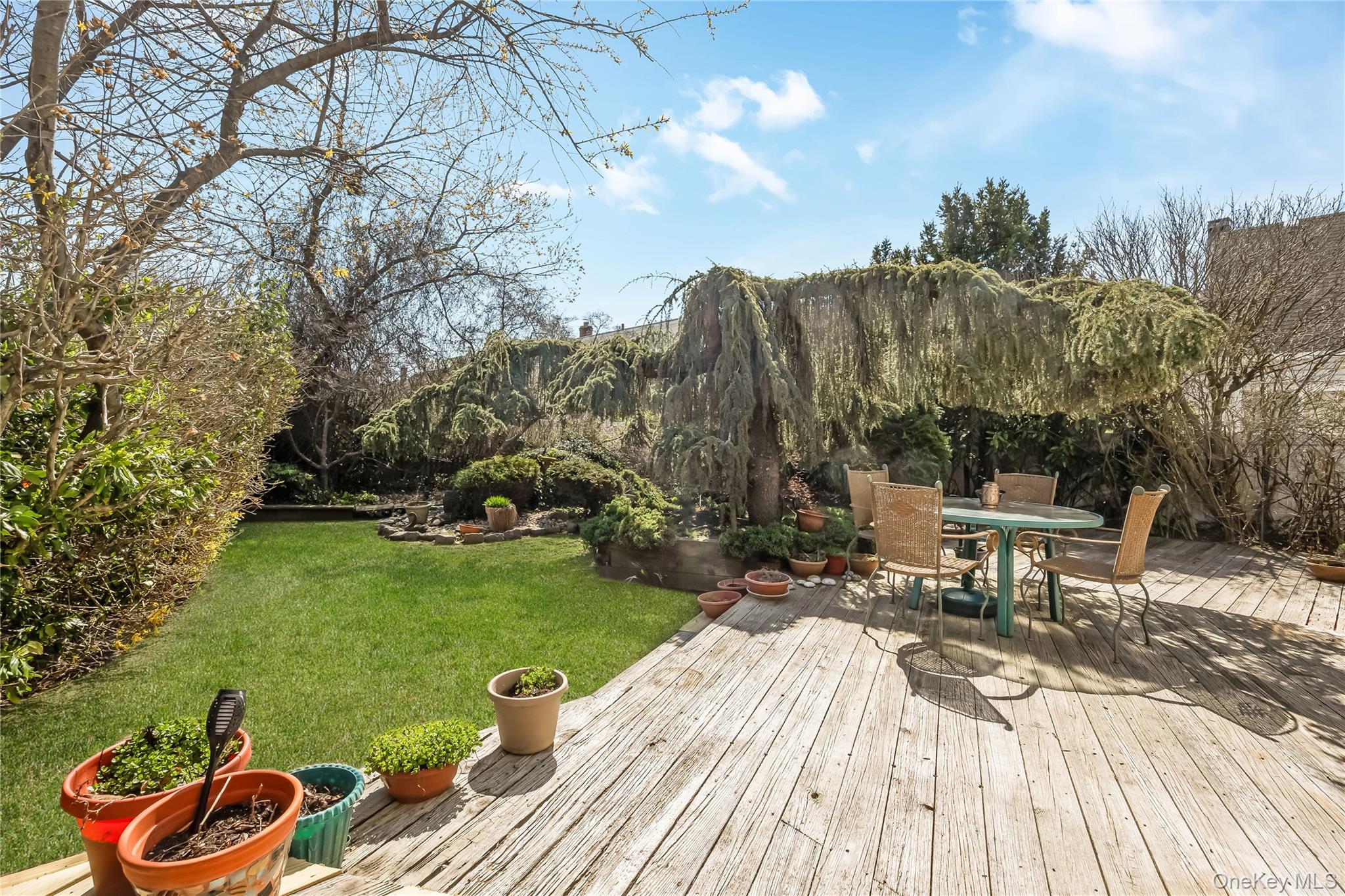 3017 Roxbury Road Oceanside, NY 11572 - Photo 22 of 29