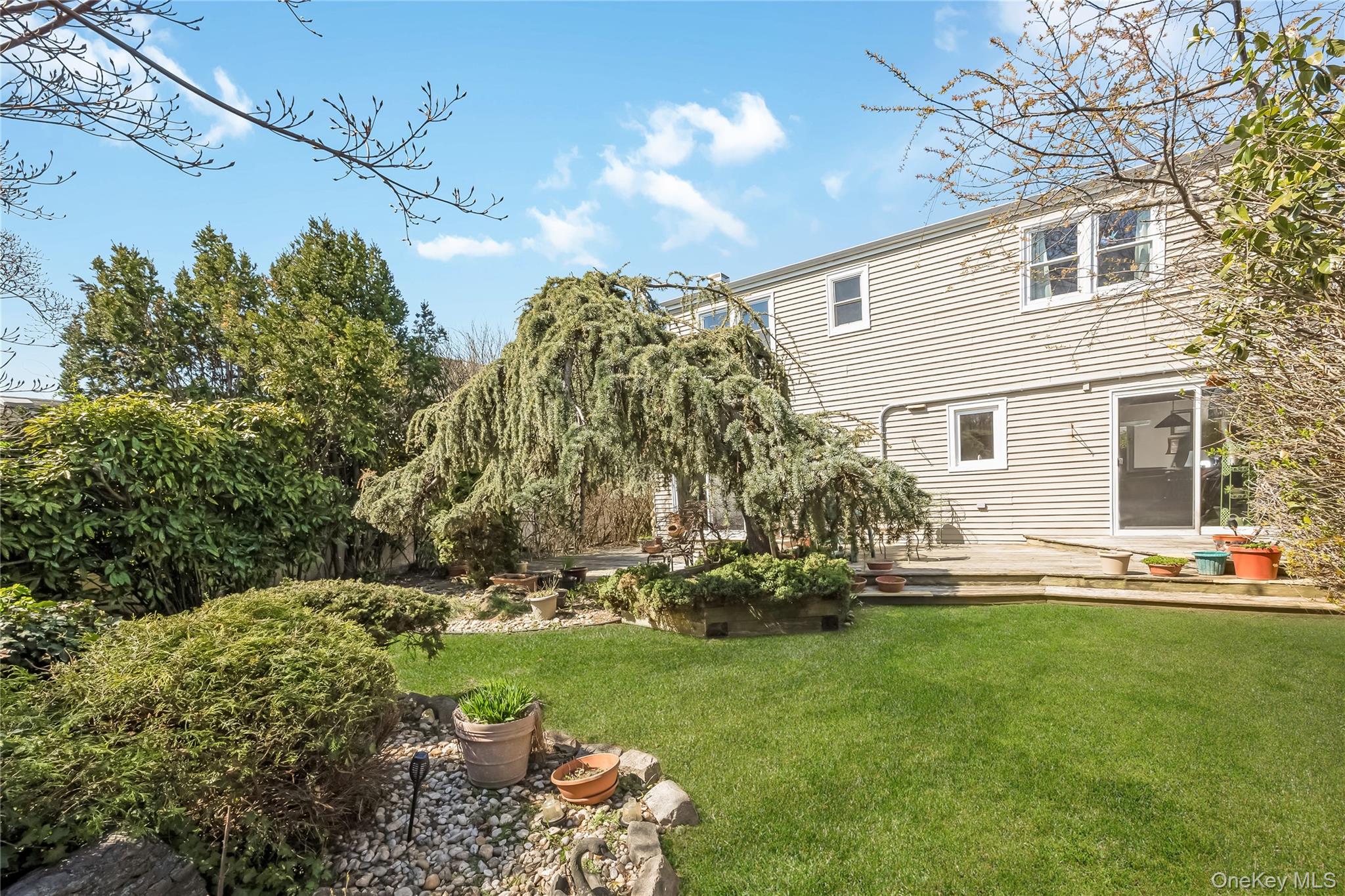 3017 Roxbury Road Oceanside, NY 11572 - Photo 25 of 29