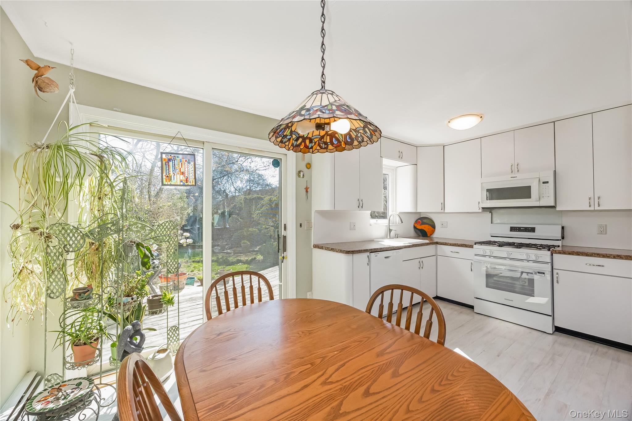 3017 Roxbury Road Oceanside, NY 11572 - Photo 10 of 29