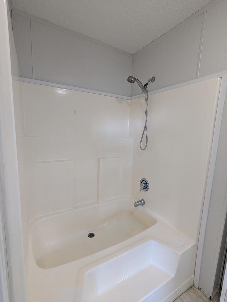 3335 Daniels Run Road Northeast Check, VA 24072 - Photo 20 of 23 a close view of a bathtub in a bathroom