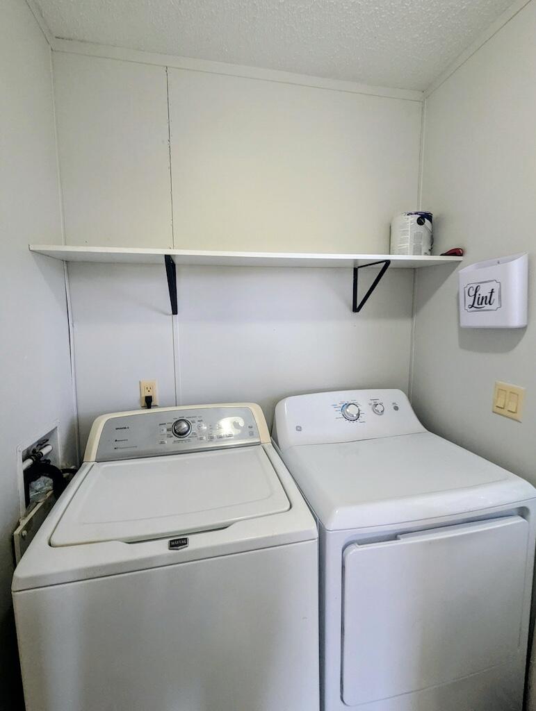 3335 Daniels Run Road Northeast Check, VA 24072 - Photo 10 of 23 a utility room with dryer and washer