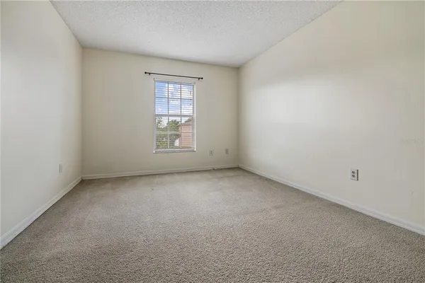 $2,050 | 8505 Edgewater Pl Boulevard, Tampa, FL 33615