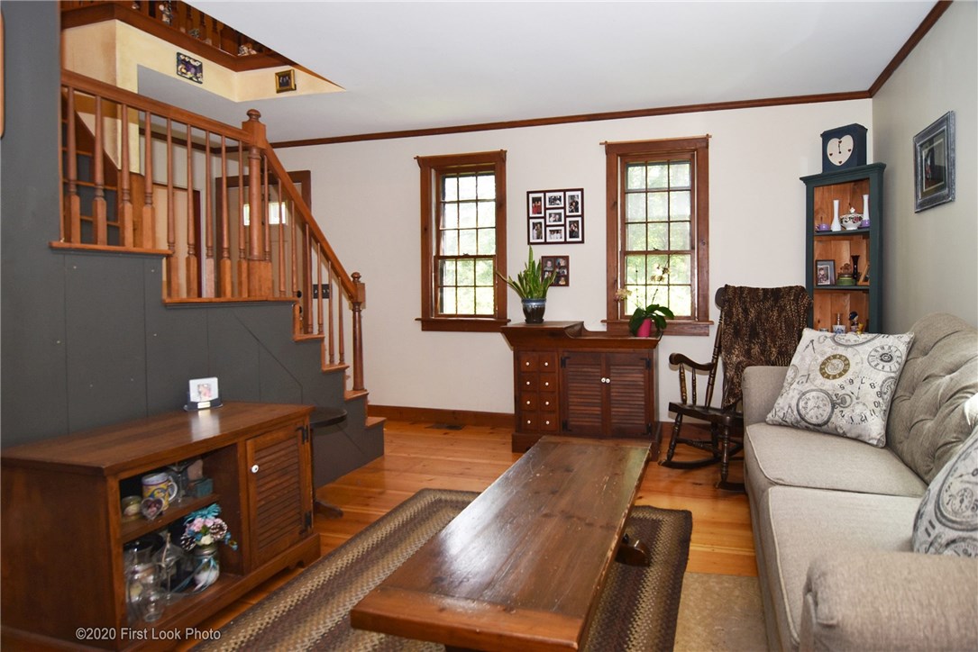 10 Running Stream Road Rehoboth, MA 02769 - Photo 4 of 43 Gallery Image 4