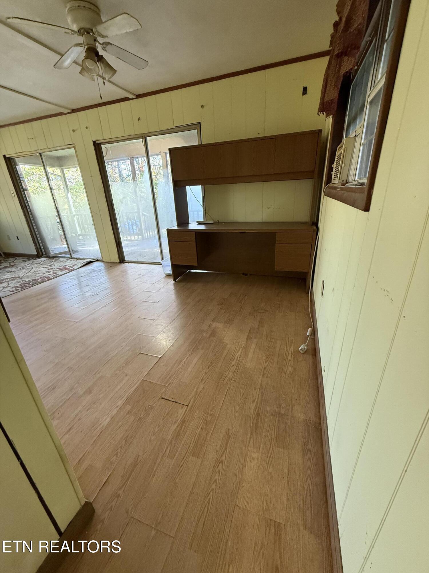 1107 Catoosa Road Wartburg, TN 37887 - Photo 18 of 27 IMG_0689