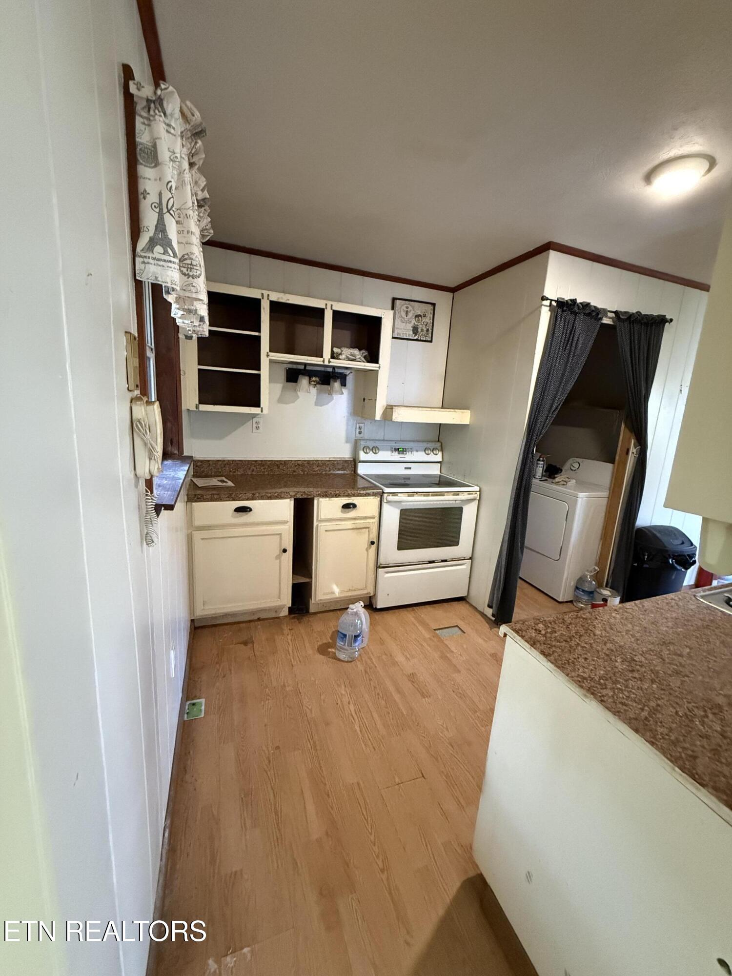 1107 Catoosa Road Wartburg, TN 37887 - Photo 19 of 27 IMG_0687