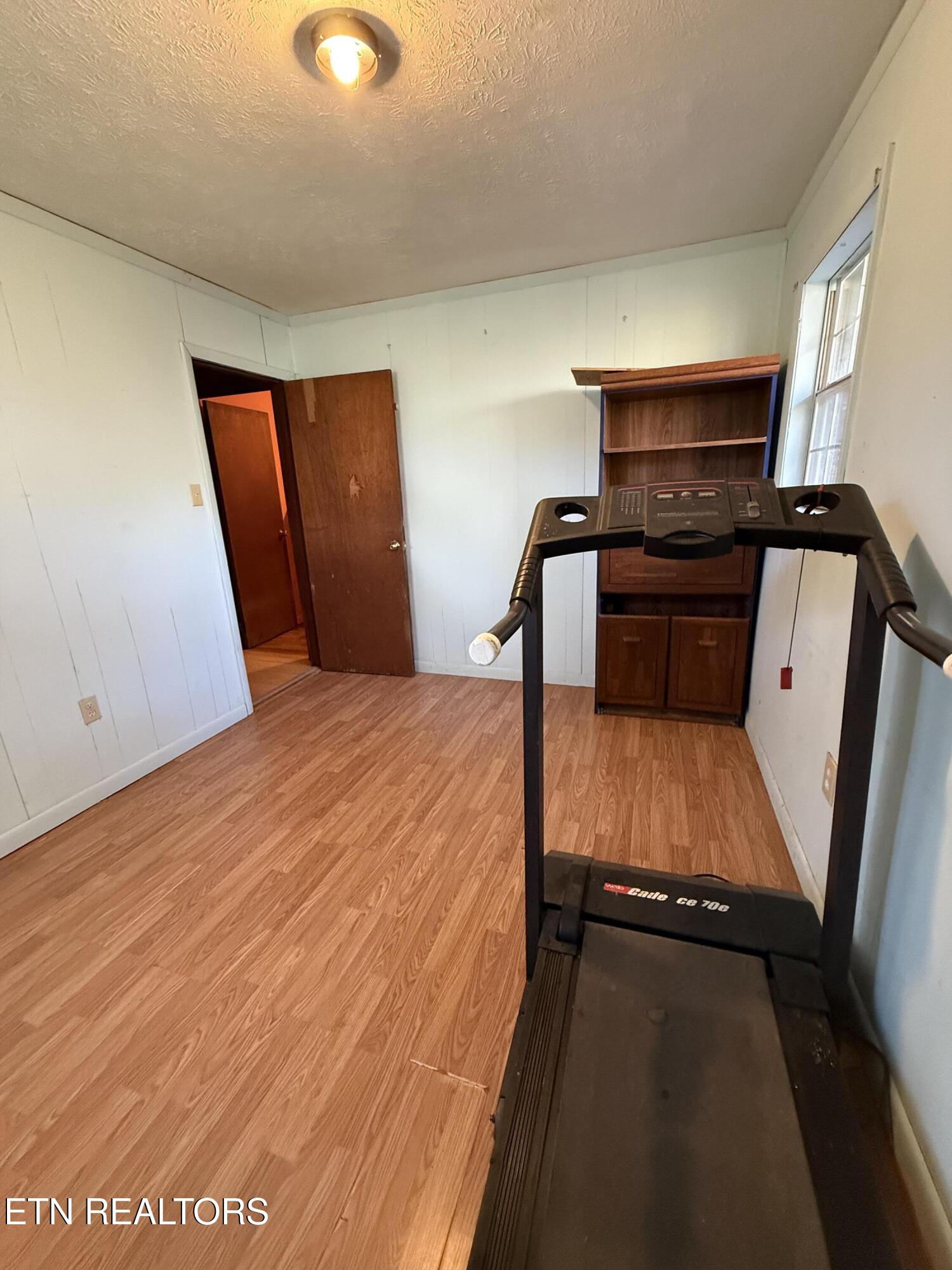 1107 Catoosa Road Wartburg, TN 37887 - Photo 24 of 27 IMG_0682