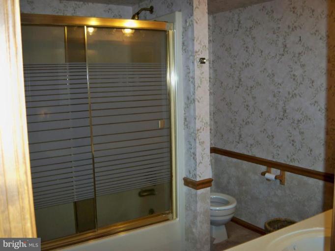 2524 Uniontown Road Westminster, MD 21158 - Photo 11 of 30 Master Bath