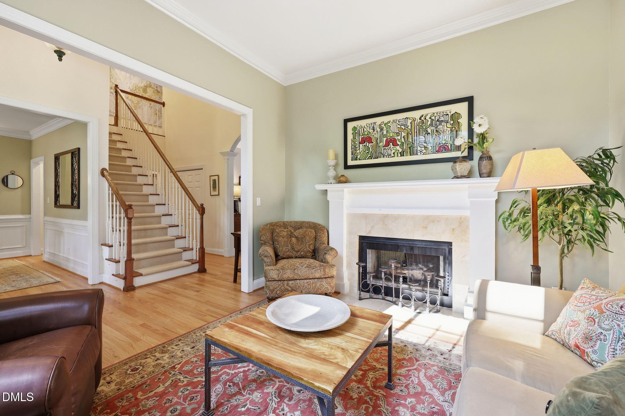 6 King William Court Raleigh, NC 27613 - Photo 7 of 49 12webormlsimg7441