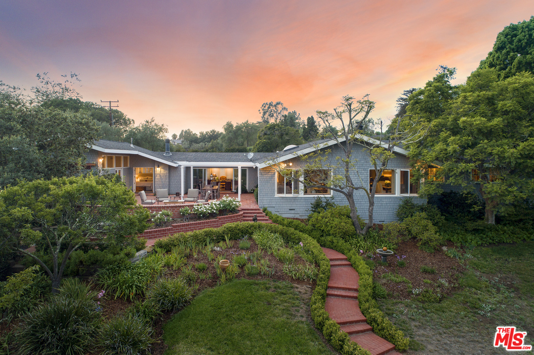 7475 Shepard Mesa Road Carpinteria, CA 93013 - Photo 26 of 27 Gallery Image 26