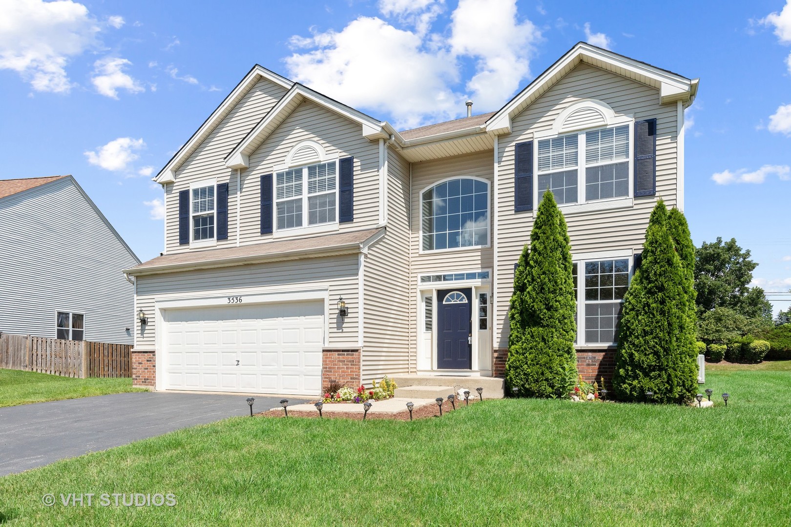 3536 High Ridge Road Carpentersville, IL 60110 - Photo 2 of 15 Gallery Image 2