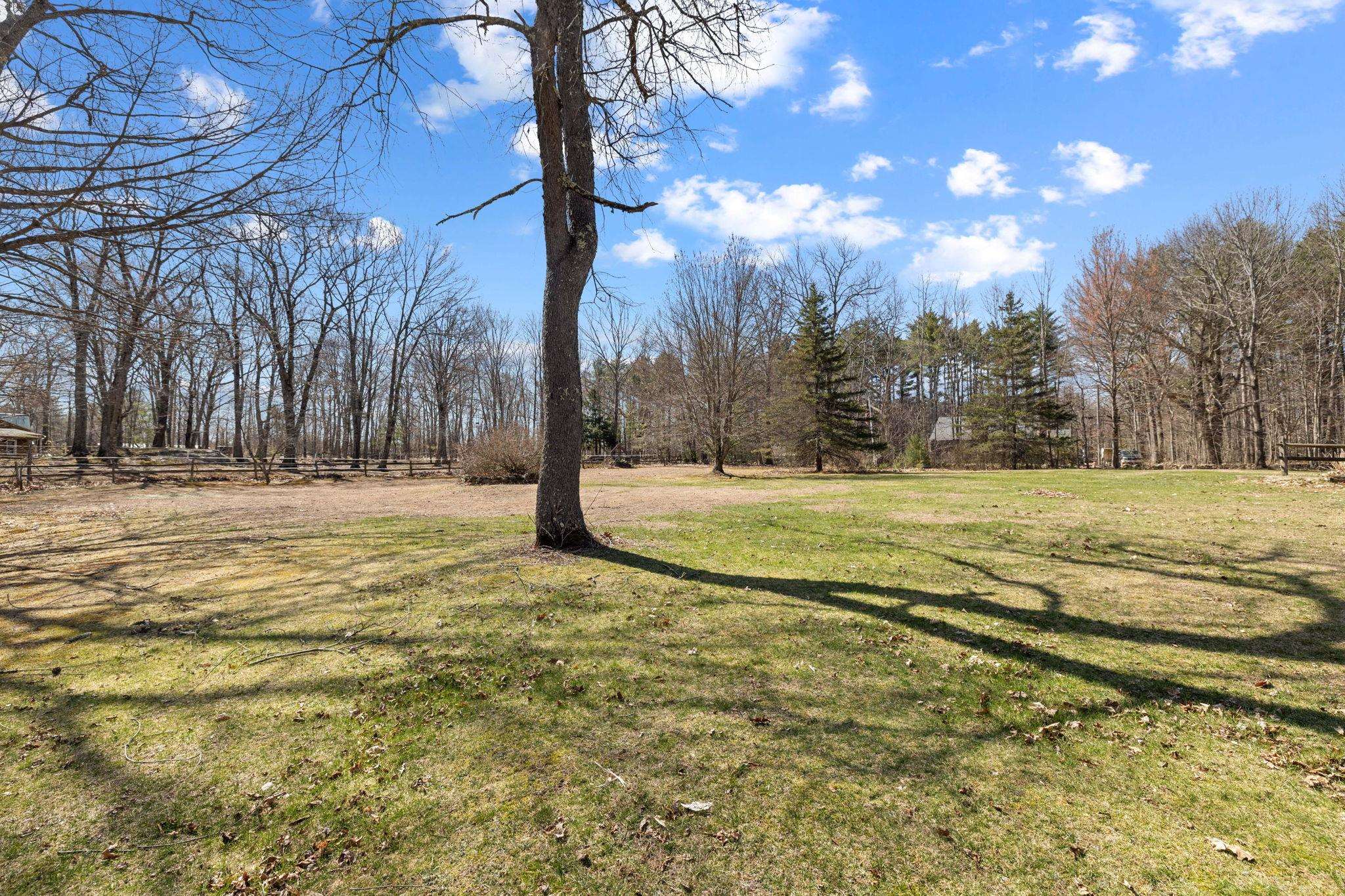 357 Bear Hill Road Loudon, NH 03307 - Photo 13 of 57