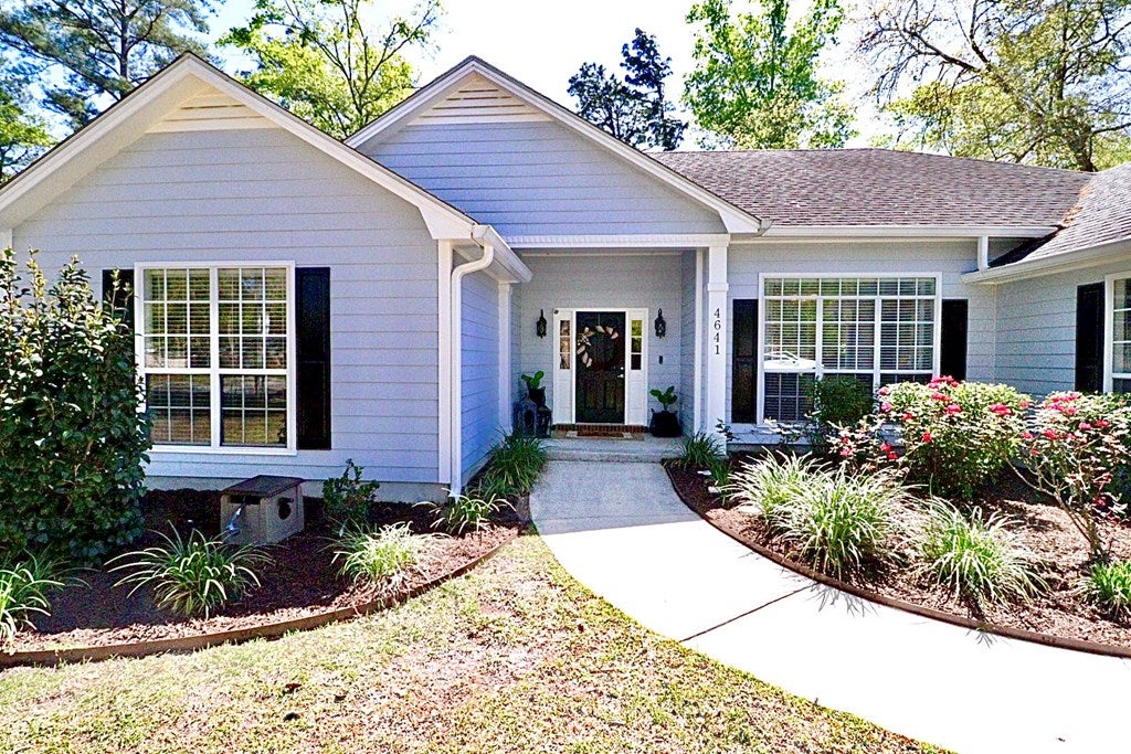 4641 Rustic Ridge Road Valdosta, GA 31602 - Photo 4 of 74 Gallery Image 4