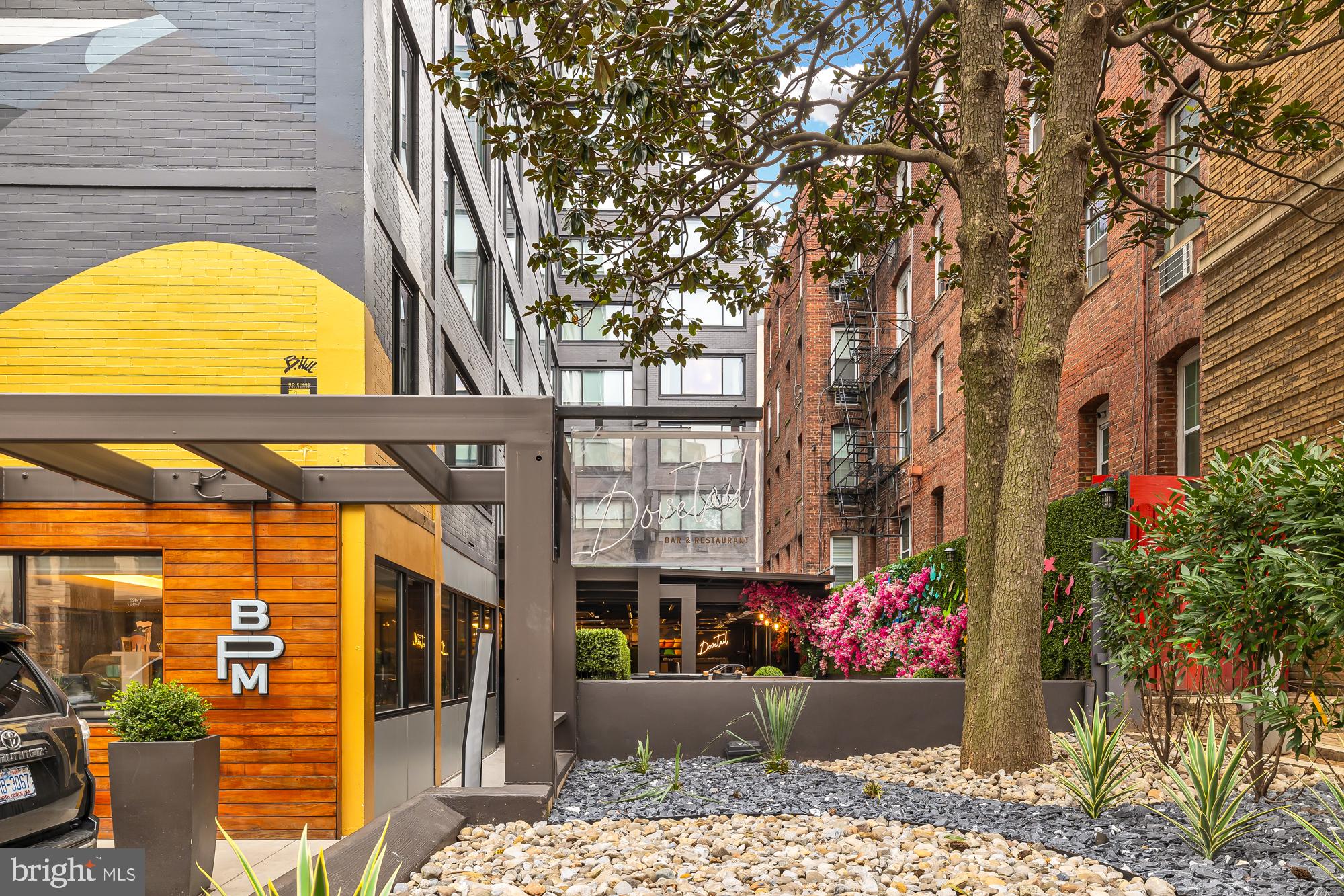 1460 Rhode Island Avenue Northwest, Unit PH8 Washington, DC 20005 - Photo 8 of 15