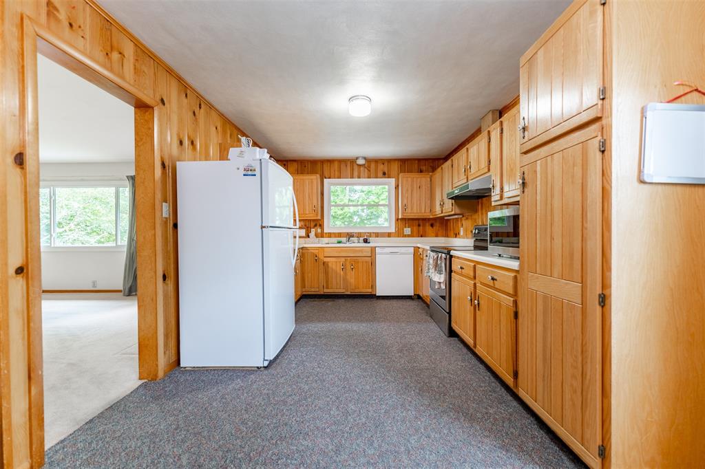 12025 Hoosier Road Fishers, IN 46037 - Photo 12 of 32 Gallery Image 12