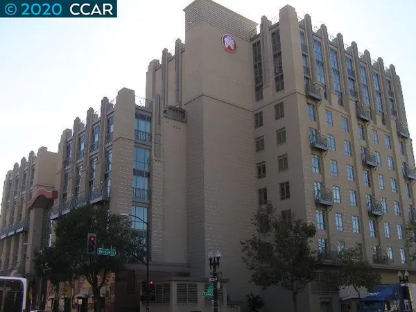 $2,500 | 423 7th Street, Unit 608, Oakland, CA 94607