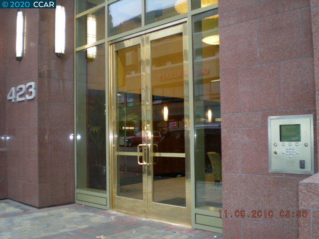423 7th Street, Unit 608 Oakland, CA 94607 - Photo 3 of 9