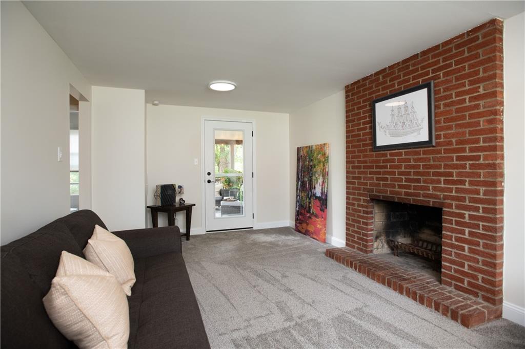 115 Sandhurst Road Pittsburgh, PA 15241 - Photo 12 of 28 Gallery Image 12