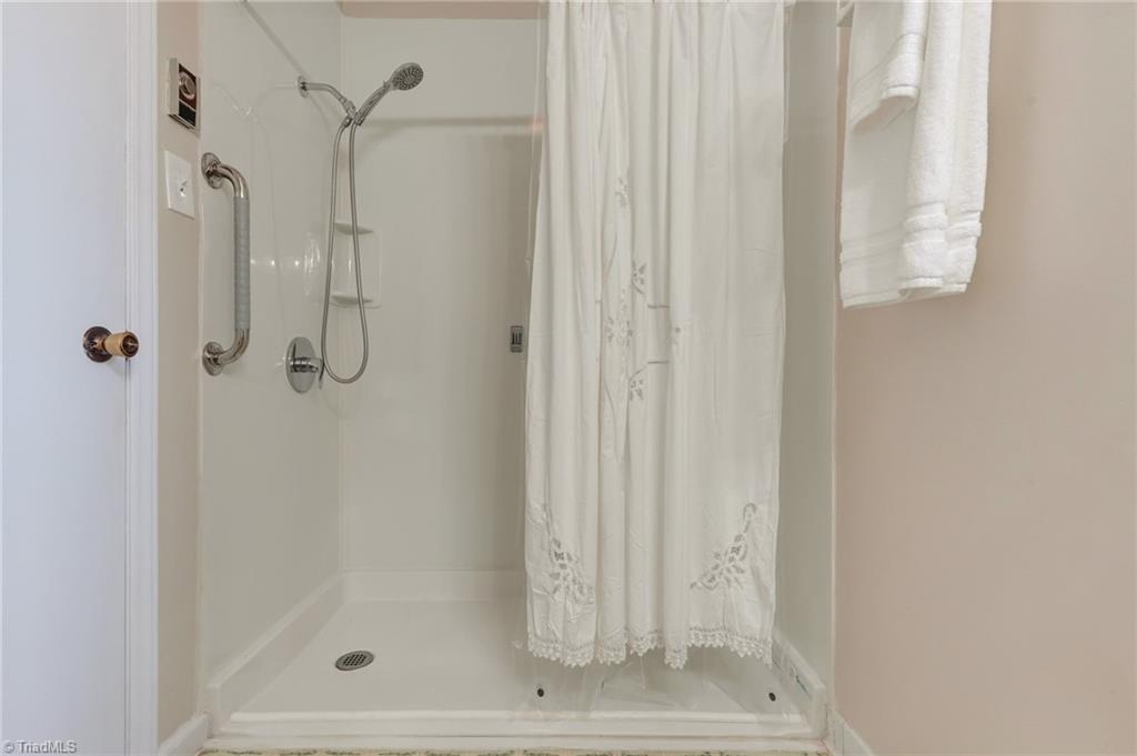 132 Circle Loop Eden, NC 27288 - Photo 45 of 50 Gallery Image 45